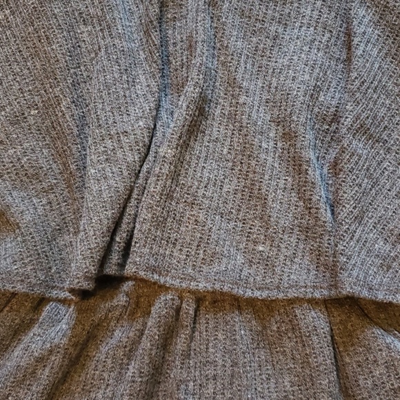 NWOT Charcoal Cold Shoulder Romper Sz S - Picture 3 of 8